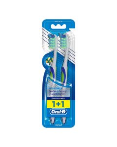 Oral-B Pro-Expert Extra Clean Manual Toothbrush, Assorted Pack of 1+1